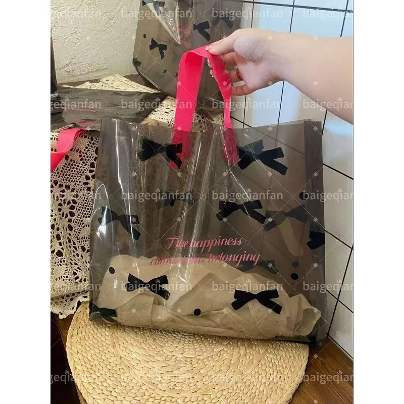 Tiesioginis gamyklos OEM juodas plastikinis marškinėlių pakavimo krepšys, pritaikytas drabužiams, plastikinis užtrauktuko maišelis, skirtas drabužių pakavimui